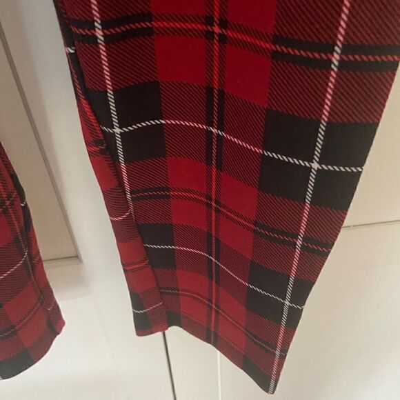 Torrid Picket Picie Skinny Studio Luxe Pointe High-rise Pants Size 00 Red Black - Picture 4 of 10